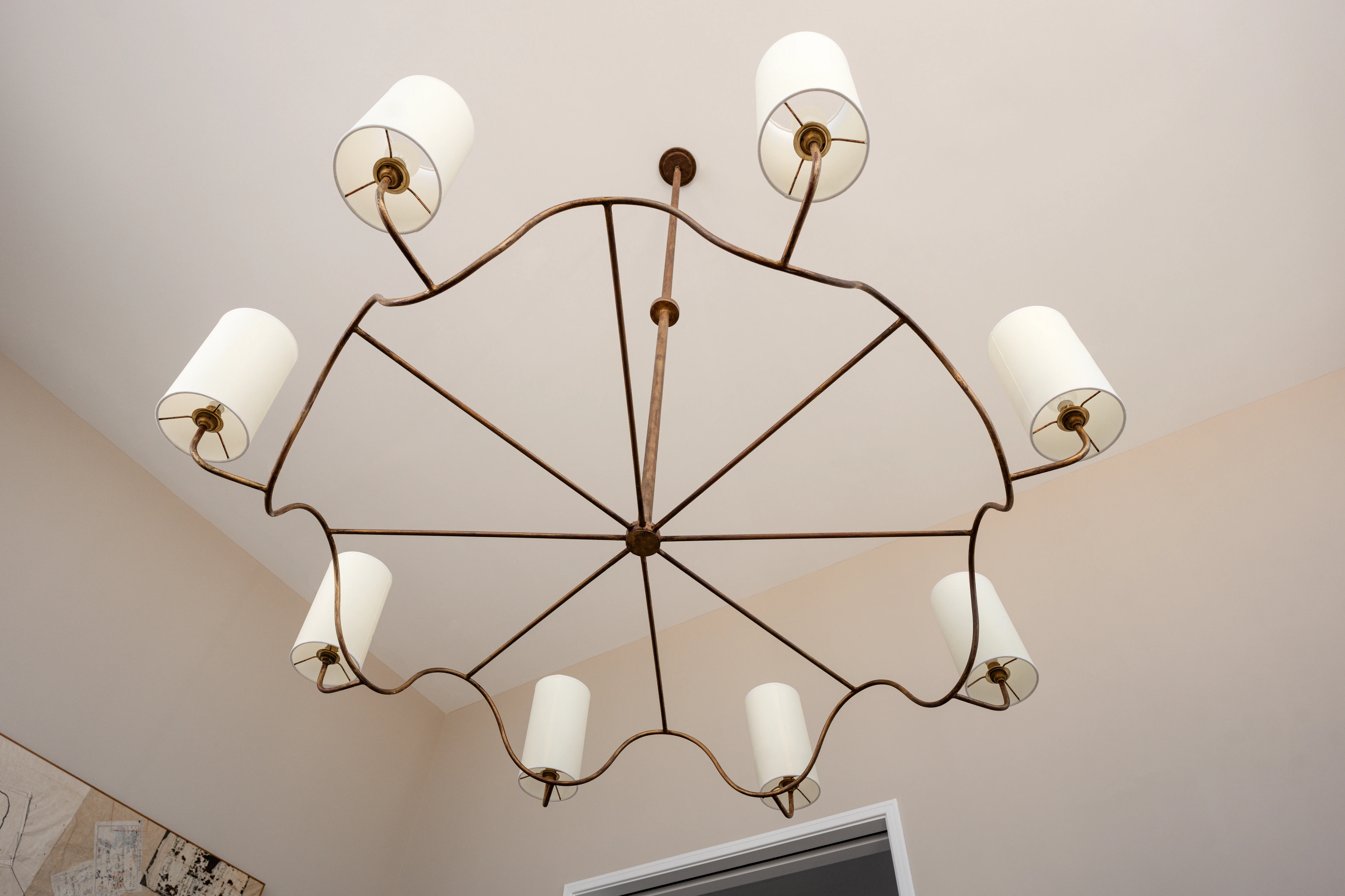 "Ondulation" Eight-Light Chandelier - 4