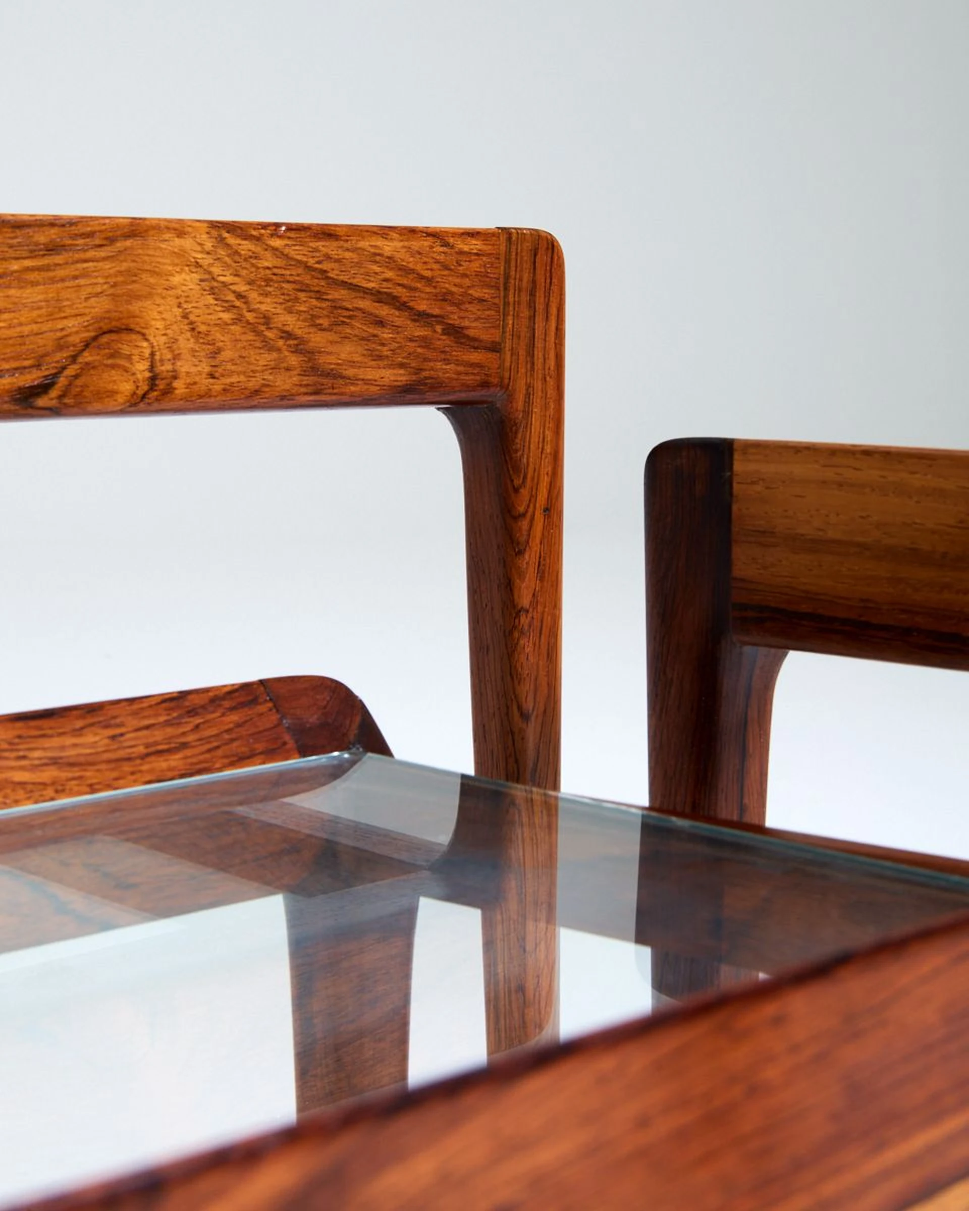 Suite of 3 Nesting Tables - 8