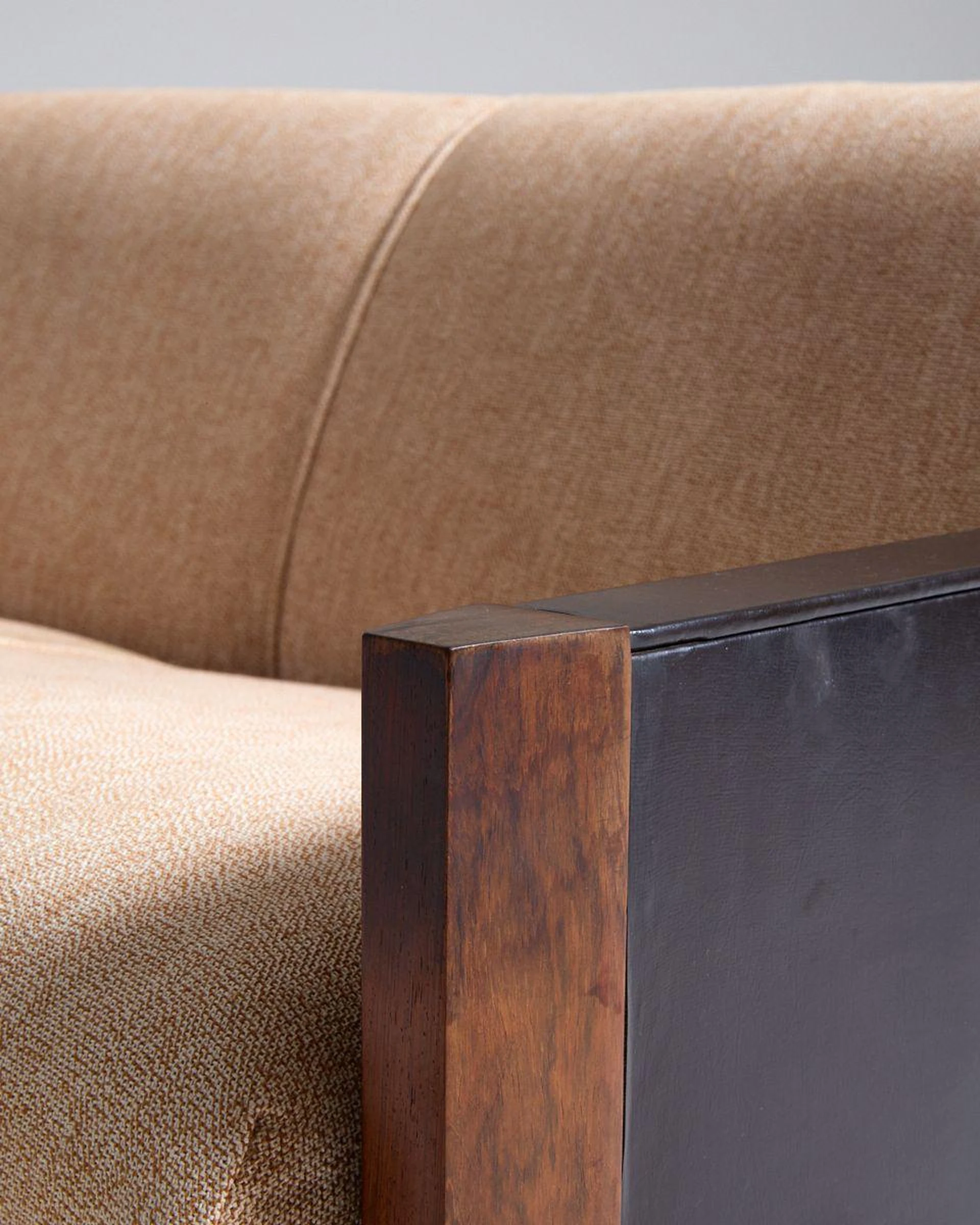 Sofa - 4