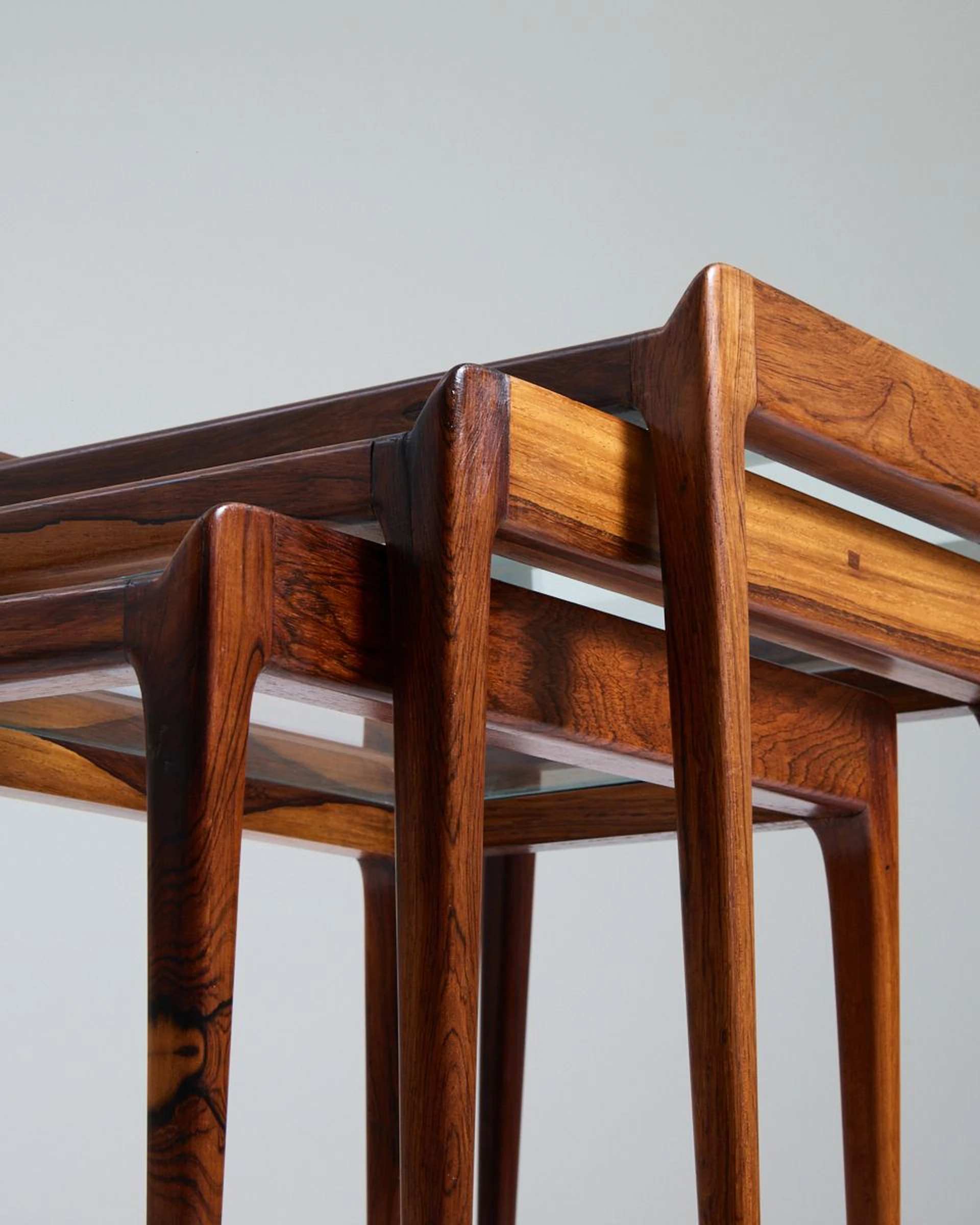 Suite of 3 Nesting Tables - 6