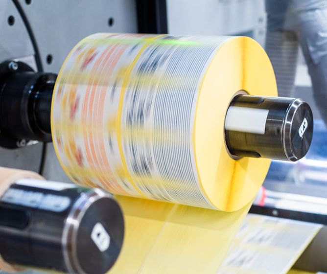 etiketten op de machine