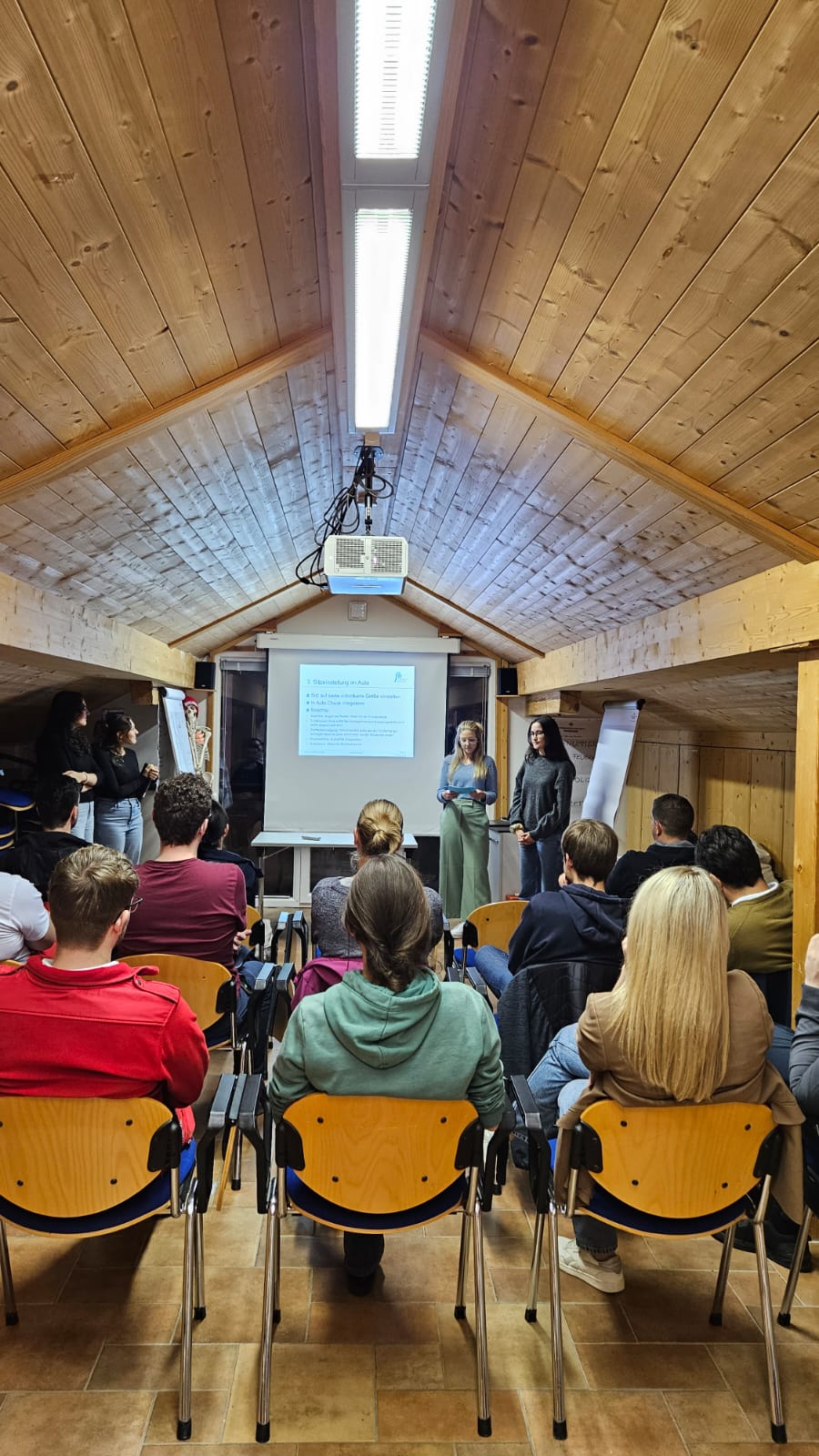 (c) Julia Baumgartner