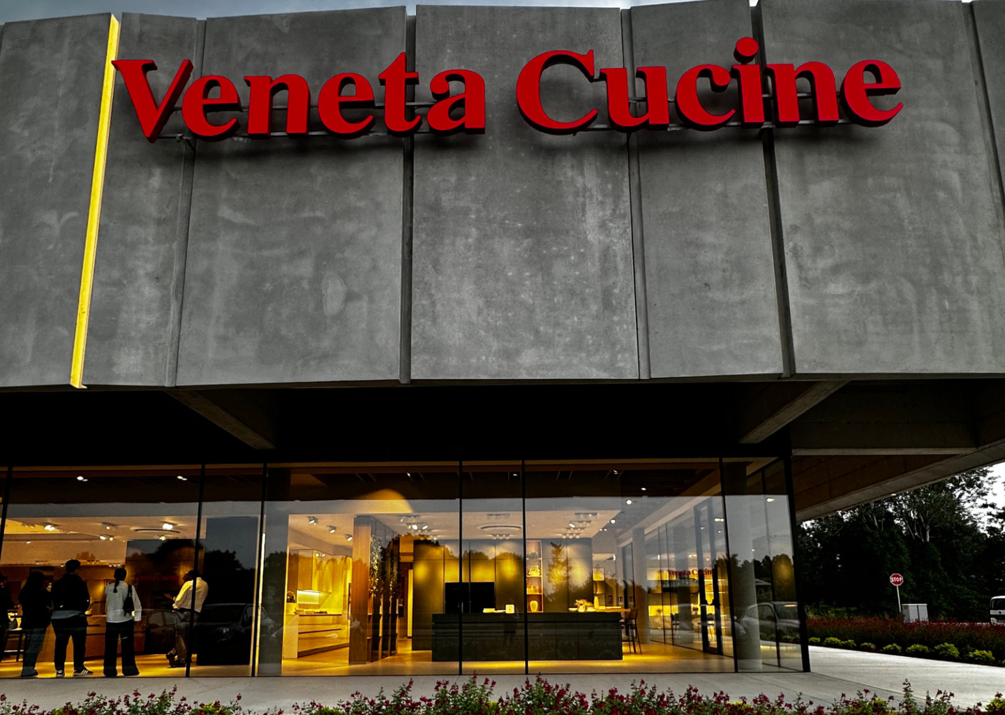 visita store veneta cucine con studenti interior design made in italy academy