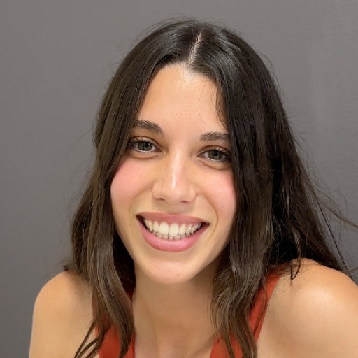 Laura Favaro
