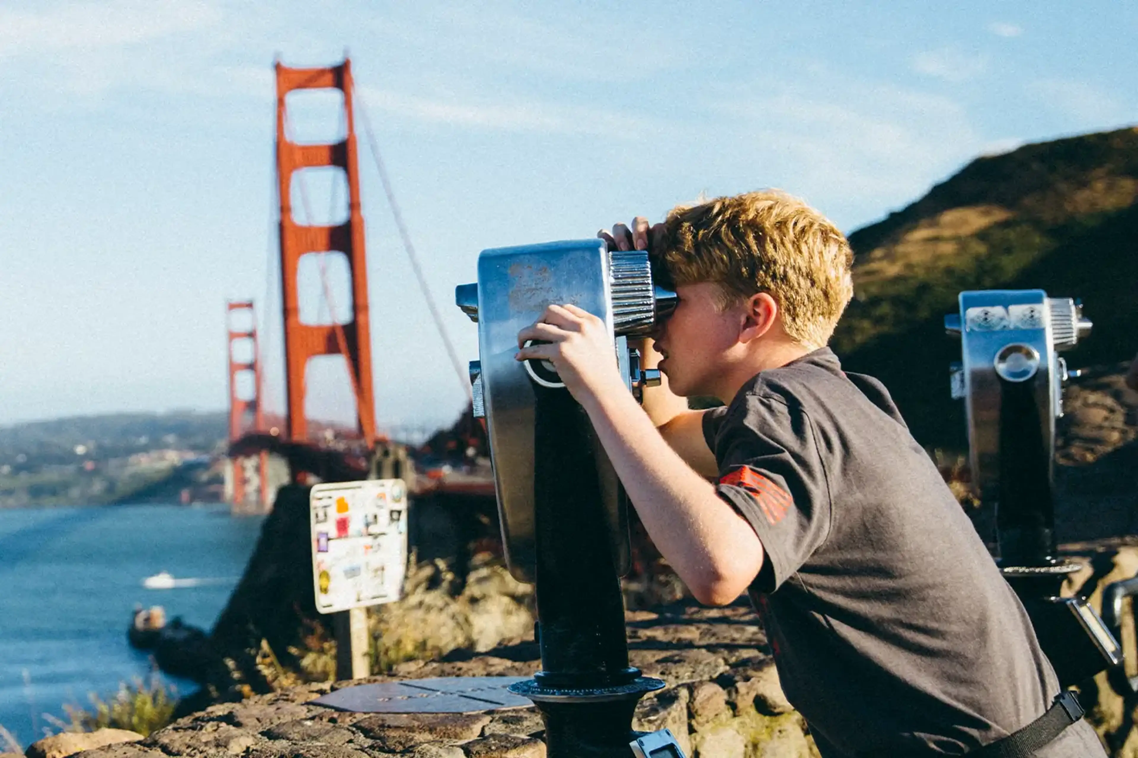 Student on tour visiting Golden Gate Bridge