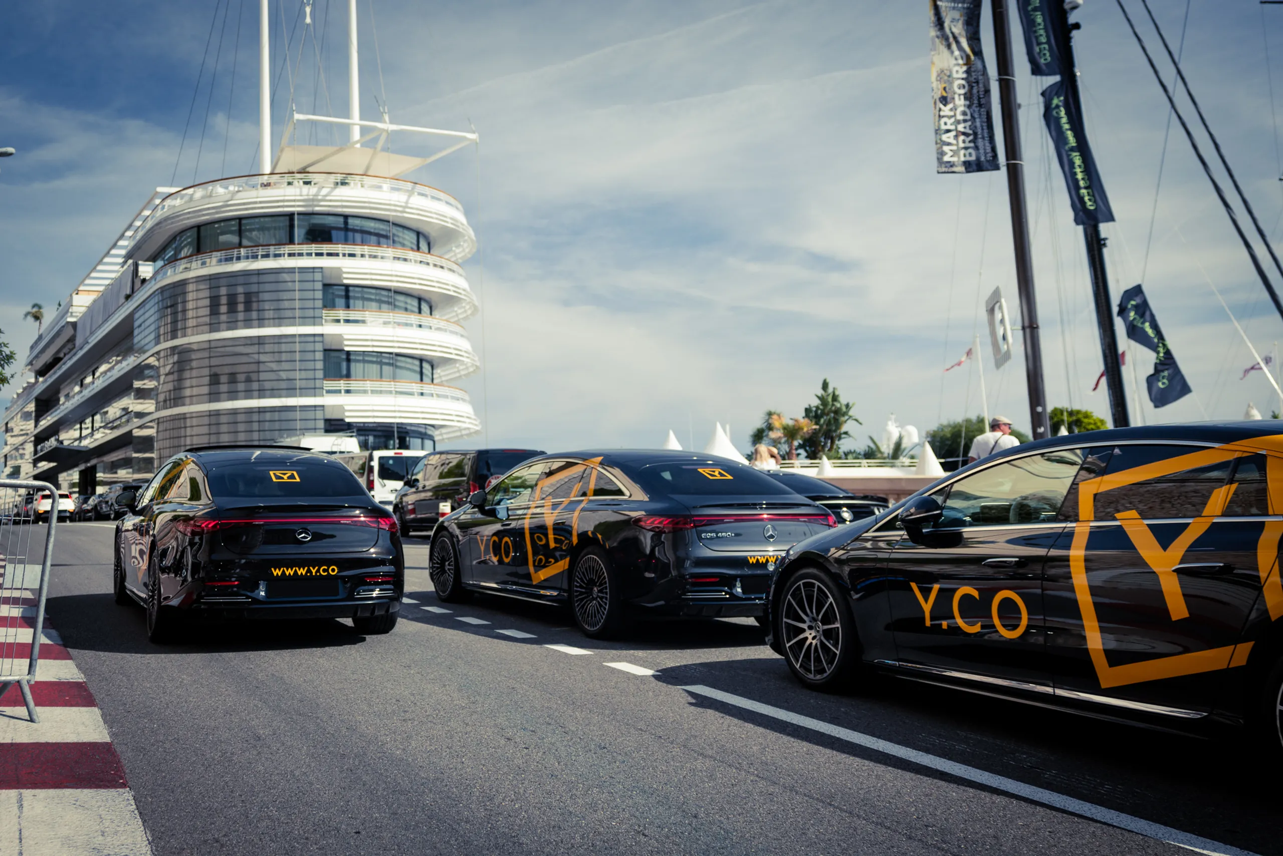 Yacht show transport