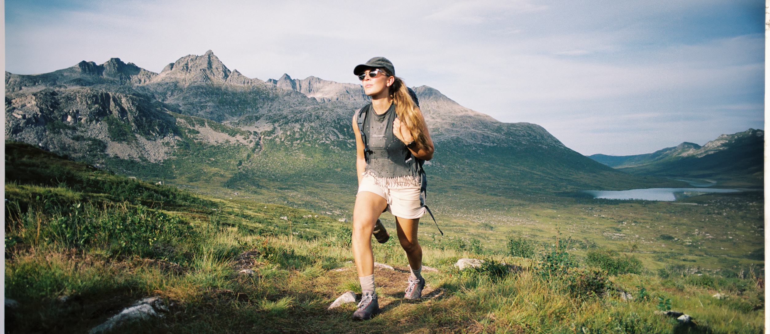 Alfa walking boots sizing guide and fit demonstration