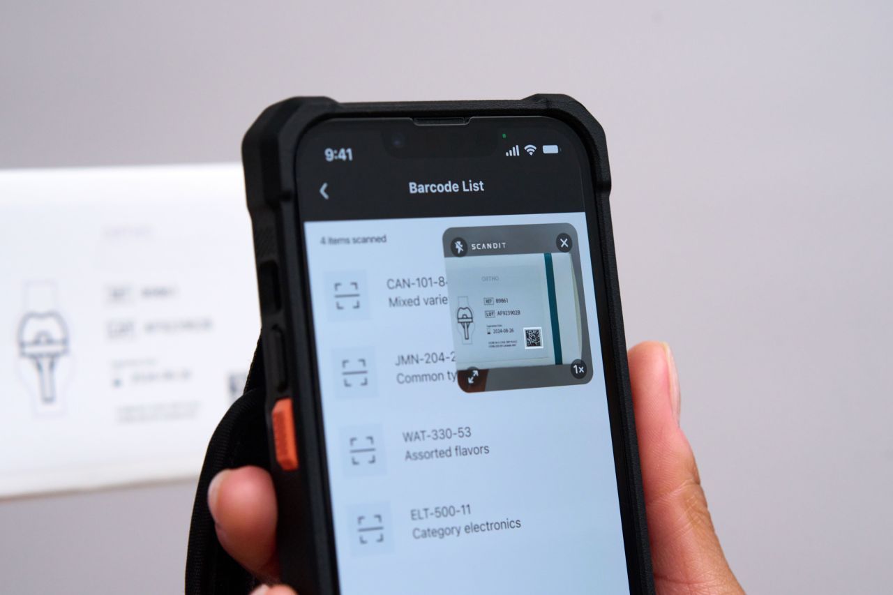 Person using Scandit SparkScan as an optimized barcode scanner for inventory management