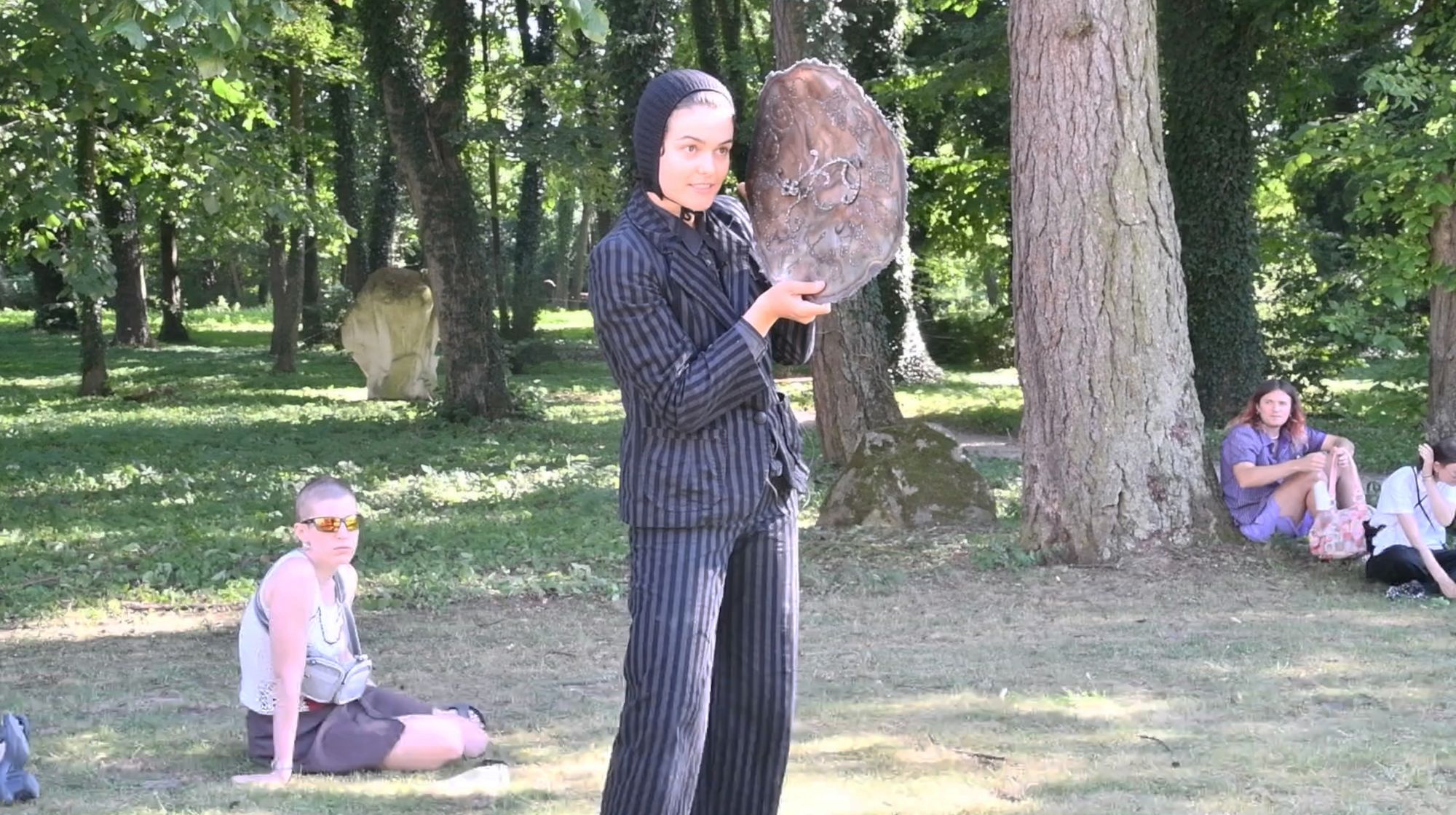 with-the-shield-or-on-the-shield-weronika-wysocka