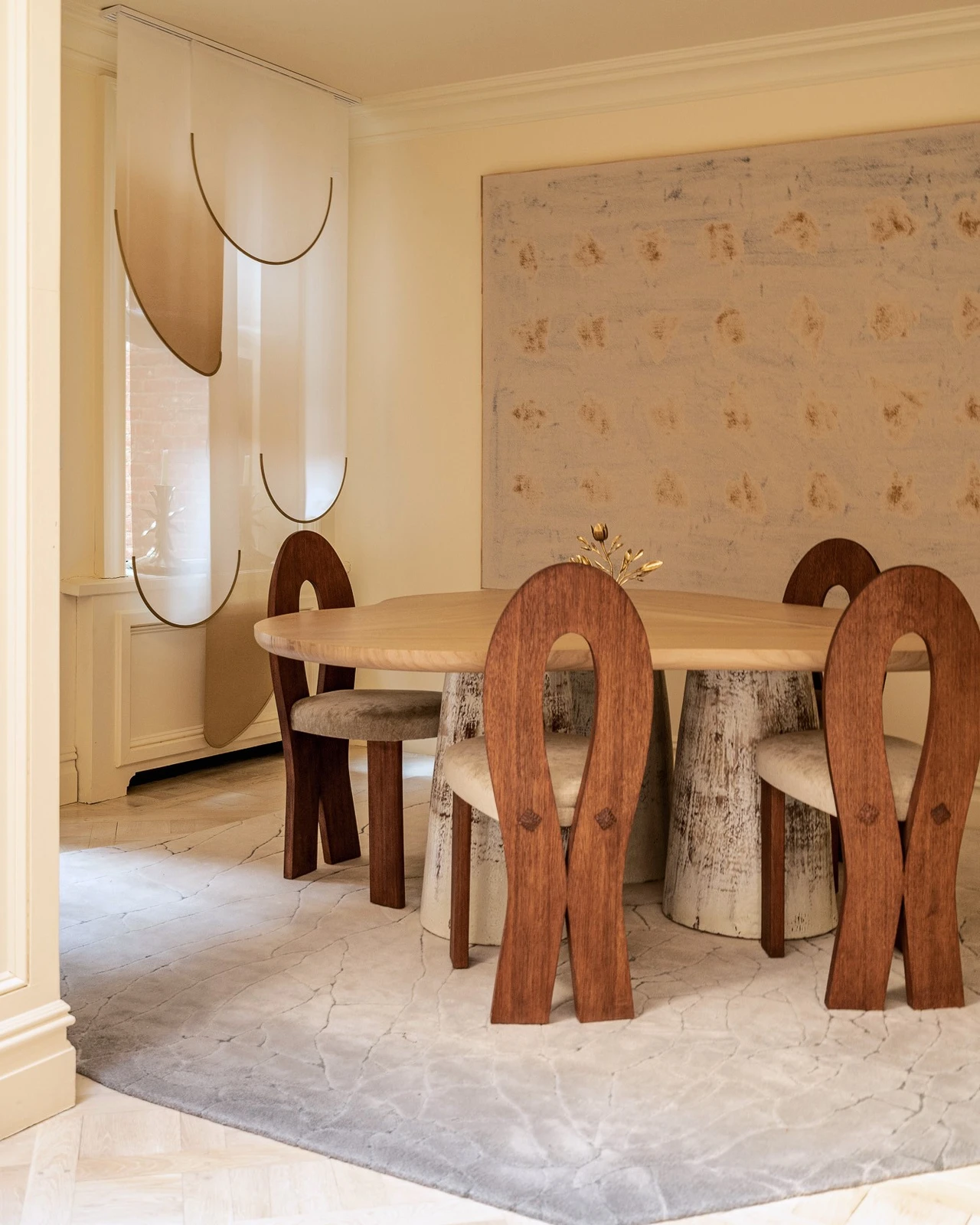 TheInvisibleCollection_StudioMTX_LesVoiles_GoldGradient