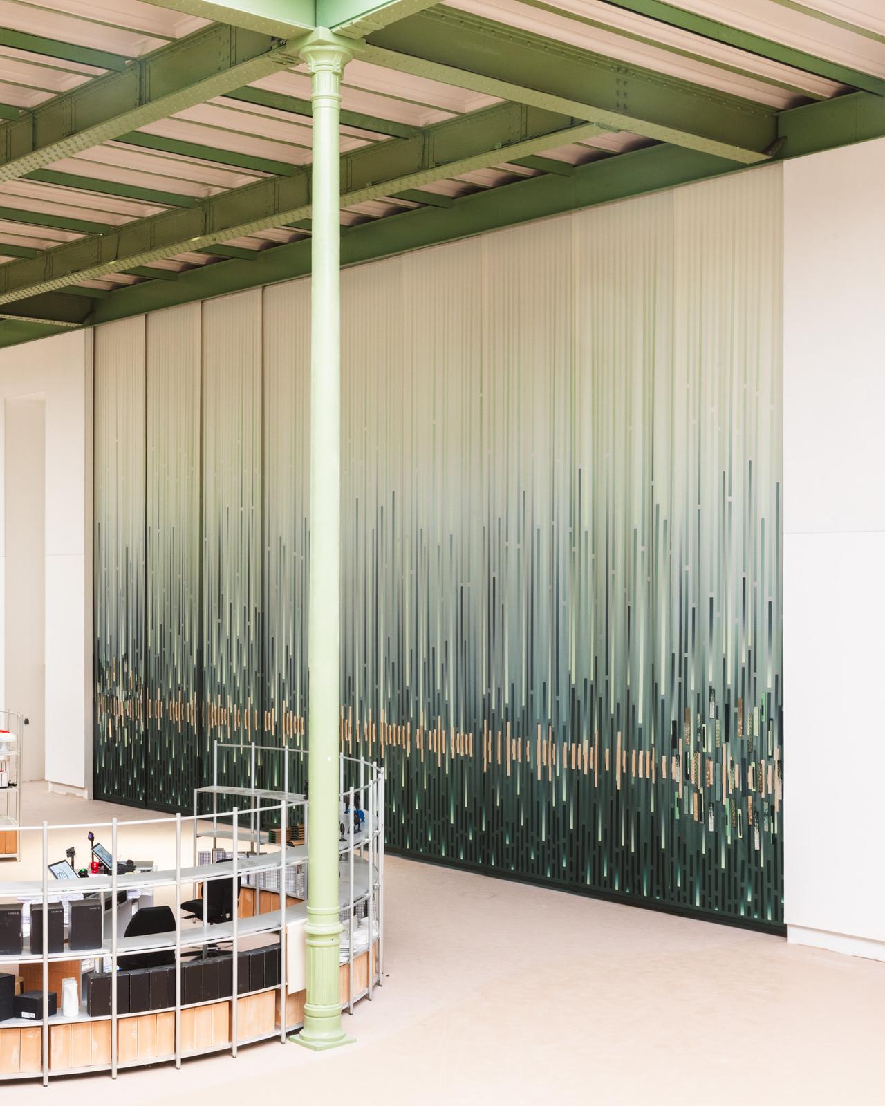 Monumental Curtain Studio MTX Le Grand Palais Le 19M Chanel