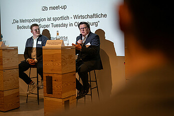 Präsident Hubertus Hess-Grunewald bei der Podiumsdiskussion. 