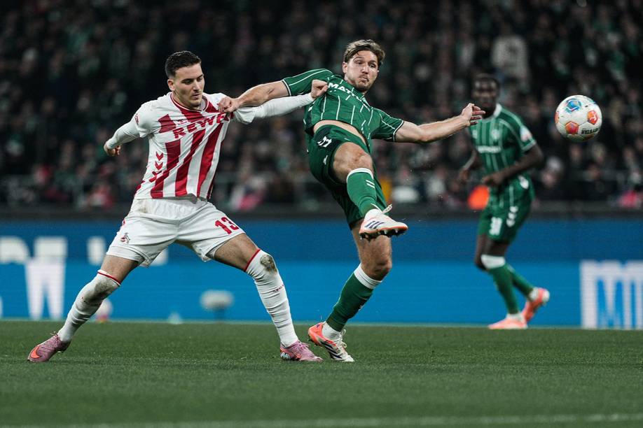 Niklas Stark im Duell mit Said El Mala.