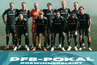 Die Mannschaft beim gemeinsamen Foto vor dem Spiel.