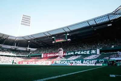 Eine Choreo in der Ostkurve für Hersh.