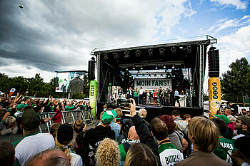 Bühne beim Tag der Fans 2018