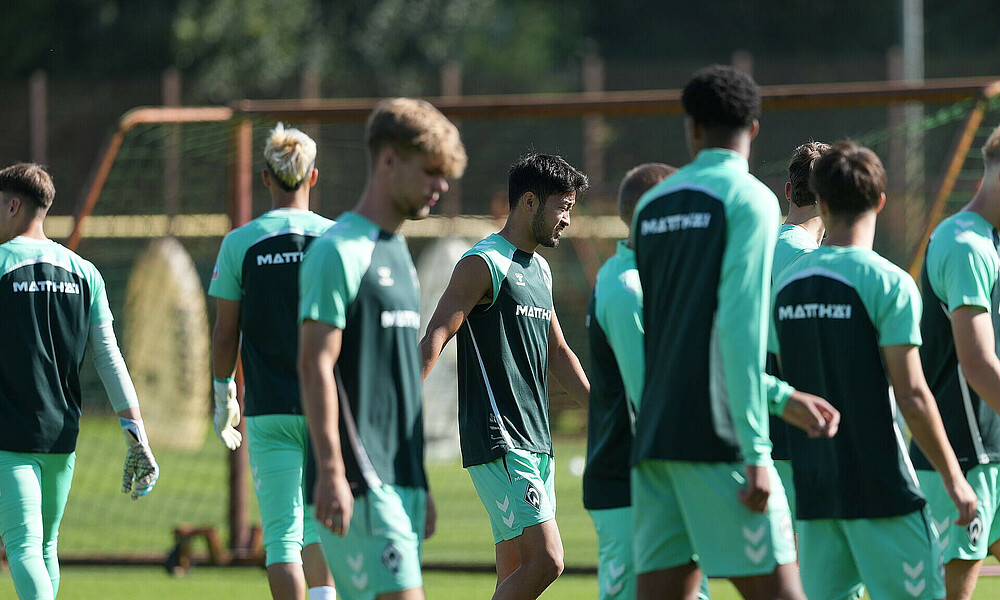 Sugawara auf dem Trainingsplatz.