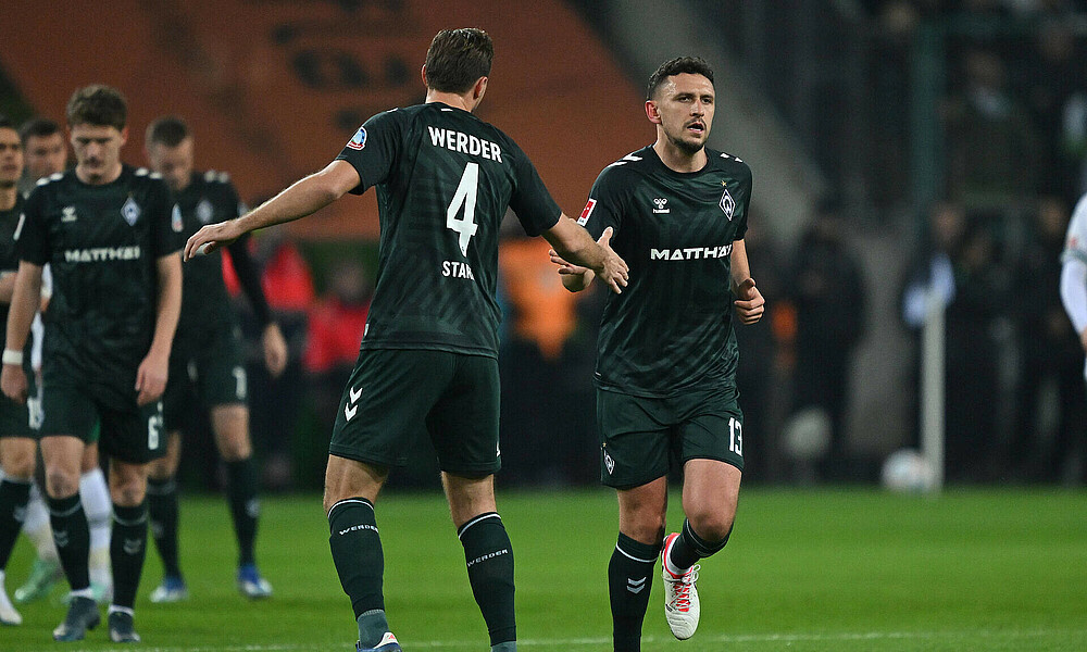 Veljkovic und Stark klatschen ab