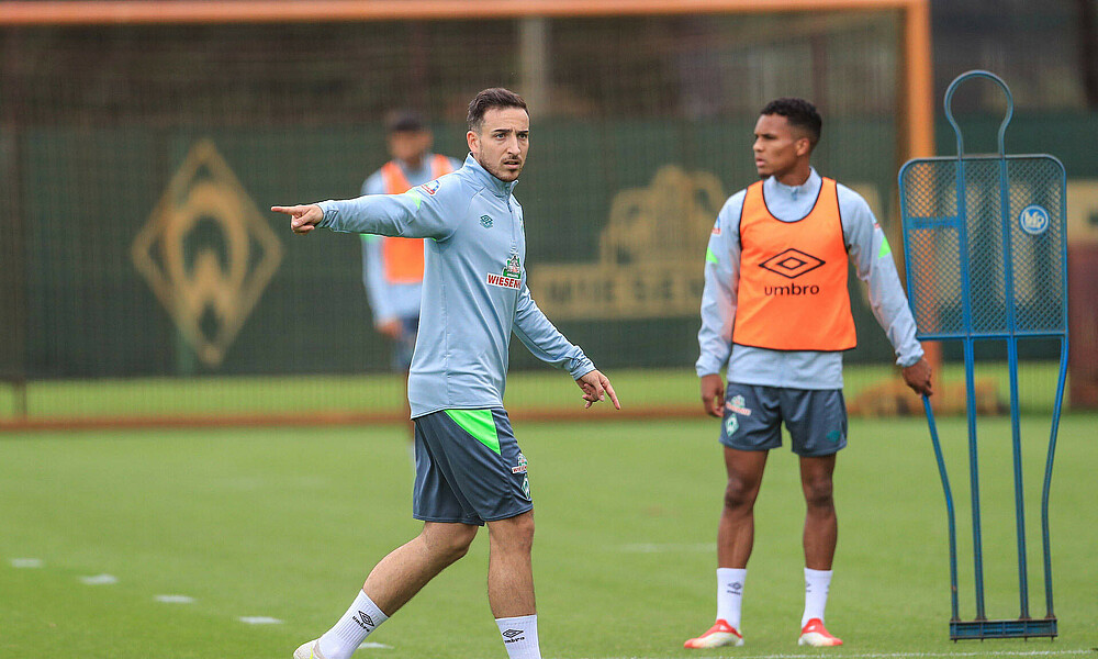 Kevin Möhwald auf dem Trainingsgelände des SVW. 