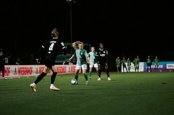Ricarda Walkling beim Spiel gegen Eintracht Frankfurt. 