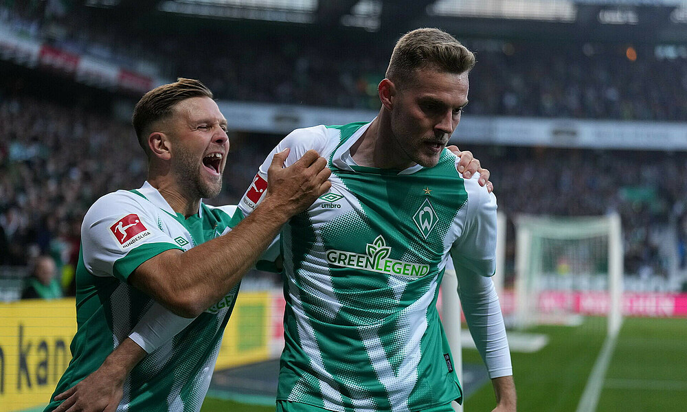 null Niclas Füllkrug freut sich mich Marvin Ducksch.