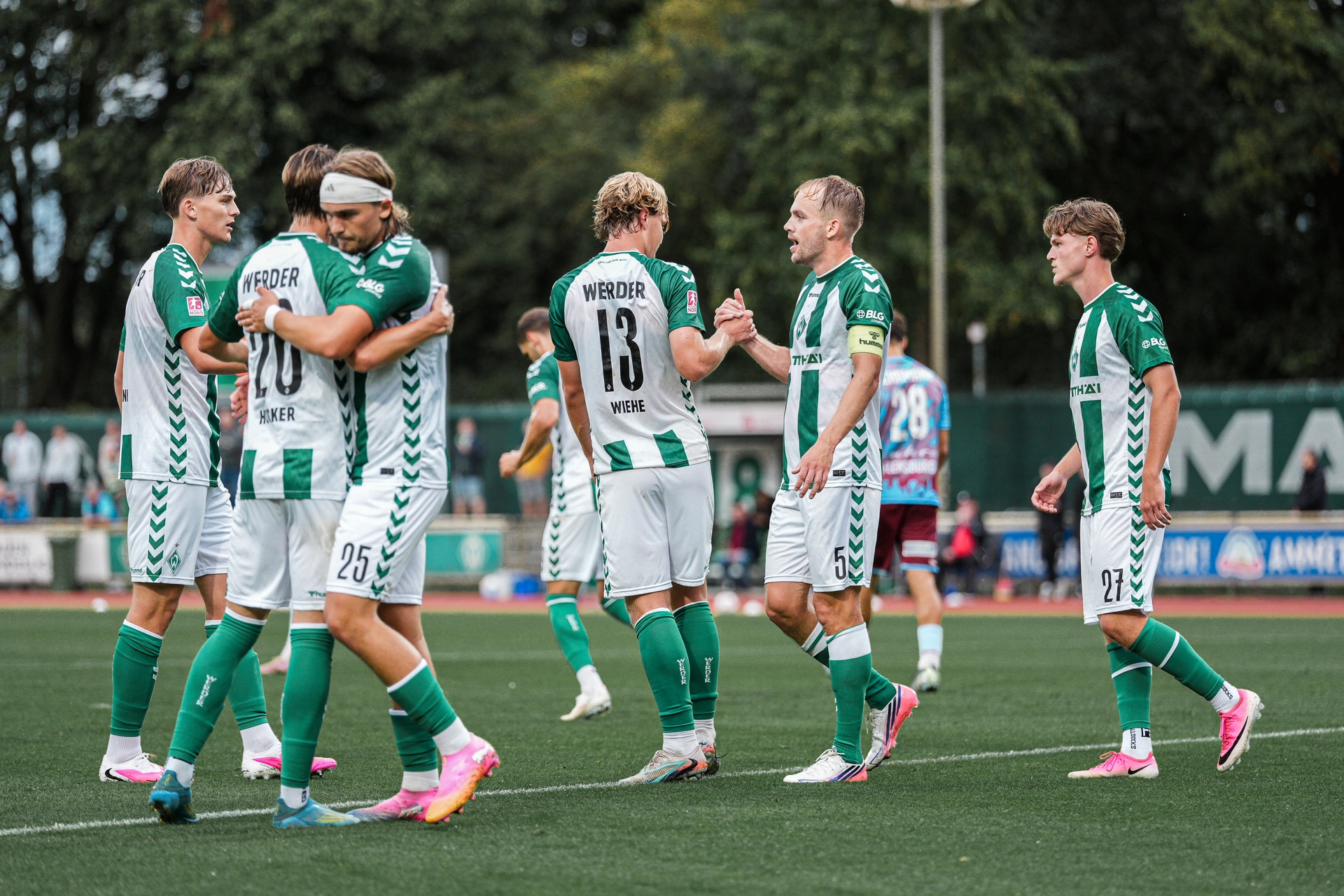Röcker brachte die Grün-Weißen in Front (Foto: WERDER.DE).