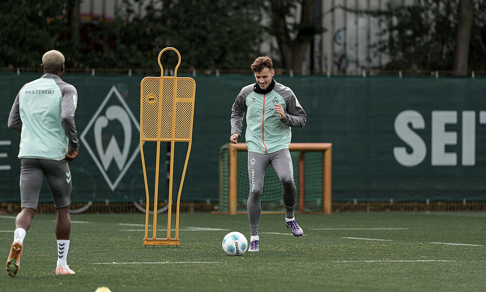 Olivier Deman mit dem Ball am Fuß. 