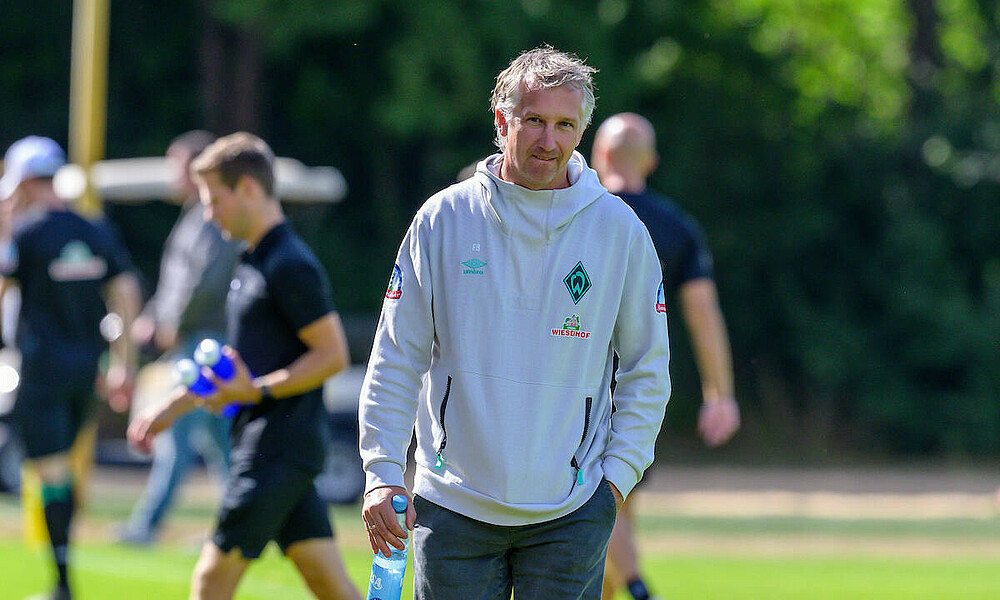 Frank Baumann auf dem Trainingsplatz. 