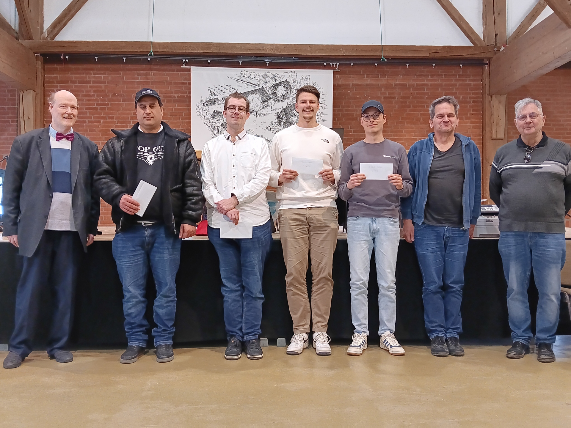 v.l.n.r.: Dr. Oliver Höpfner, Giorgi Chokhonelidze, Dennis Martin, Turniersieger David Kardoeus, Kevin Silber, Rolf Hundack, Peter Frei