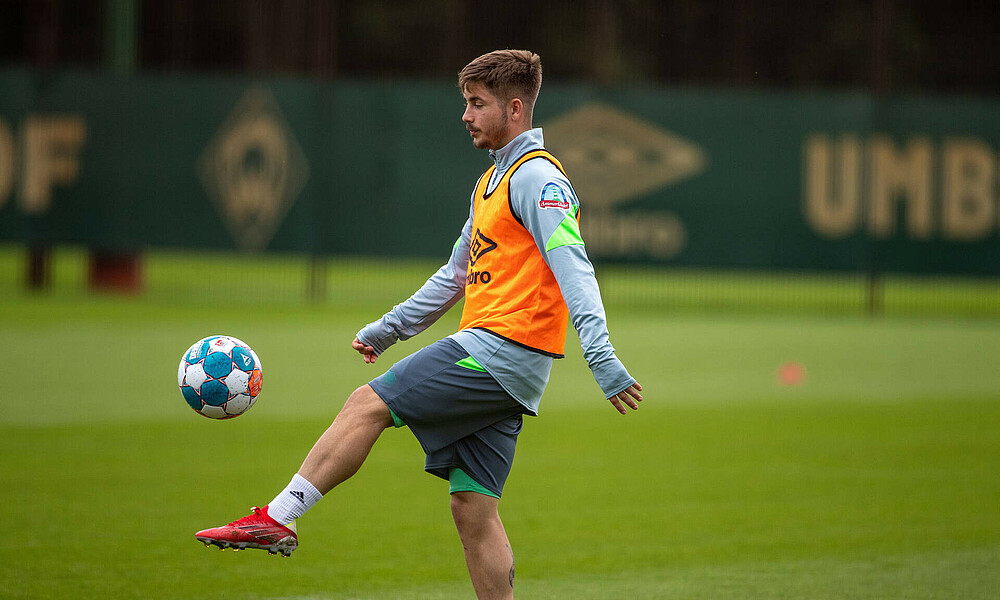 null Schmid im Training des SVW.