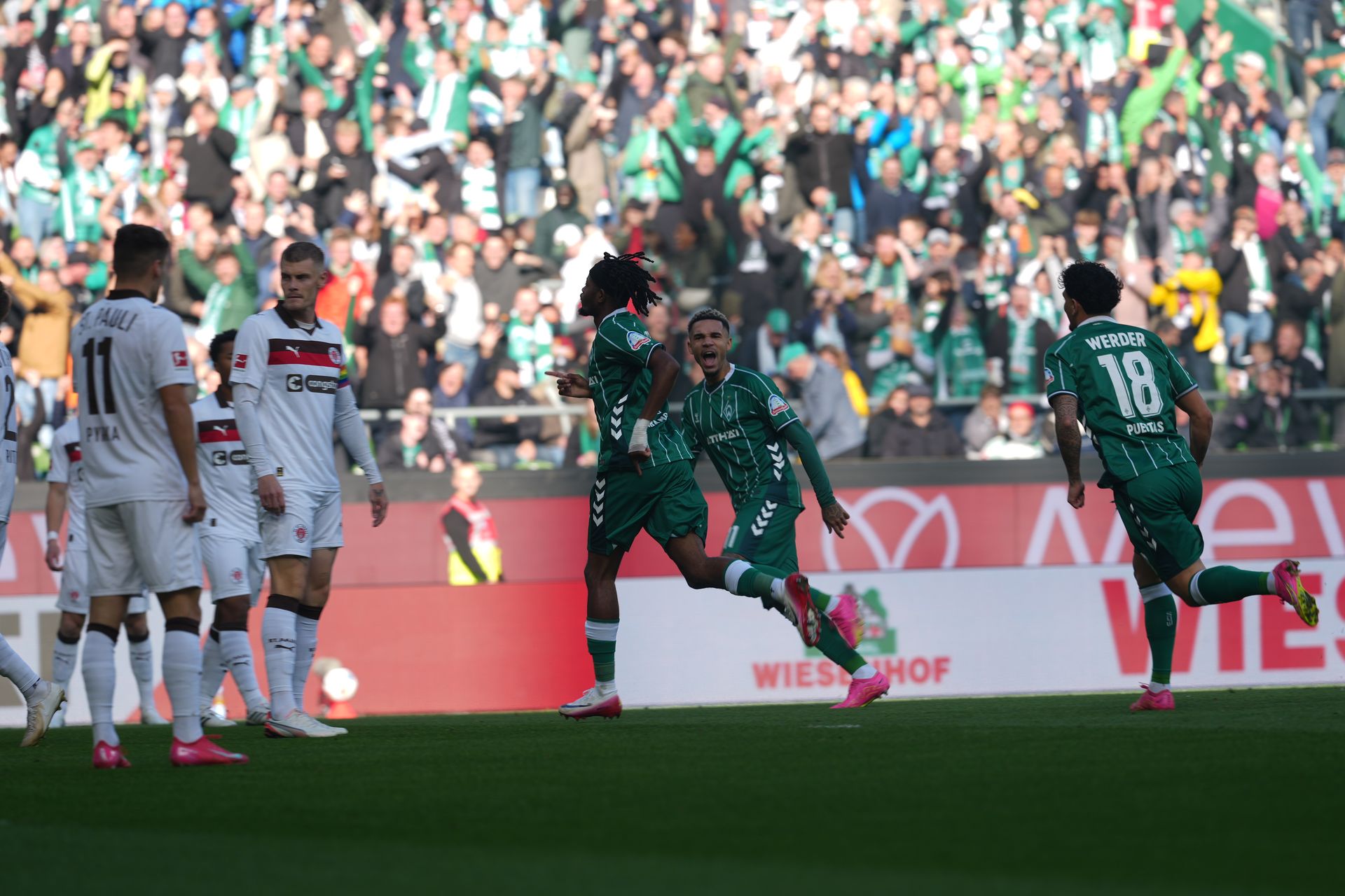 Frühstart: Samuel Mbangula markierte nach nur zwei Minuten das 1:0