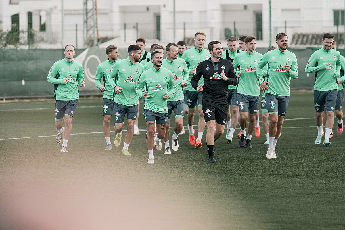 Warm-Up-Lauf mit dem Team