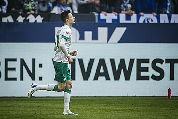 Ilia Gruev läuft auf Schalke