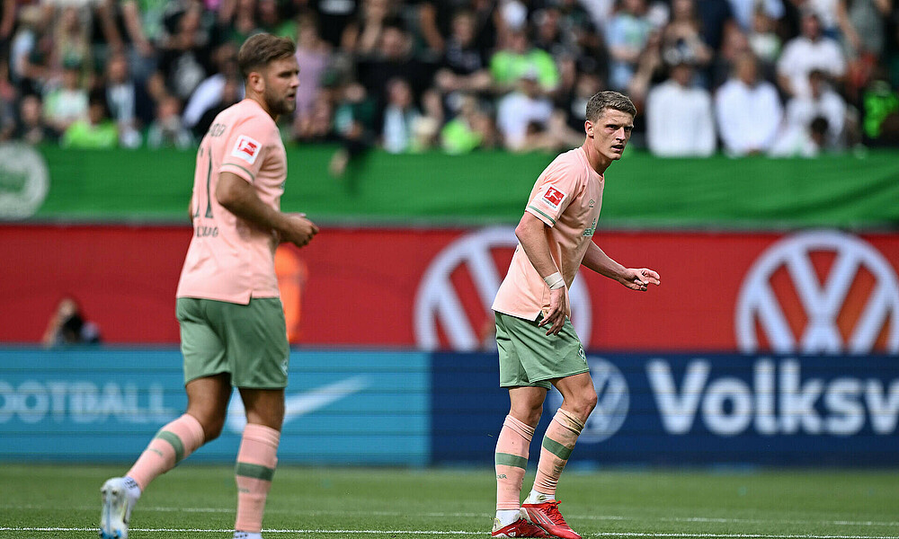 null Jens Stage im Werder-Dress auf dem Spielfeld