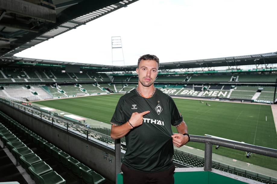 Youri Regeer freut sich, bald im Weserstadion aufzulaufen (Foto: WERDER.DE).