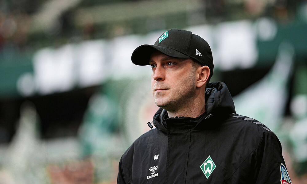 Ole Werner vor der Ostkurve