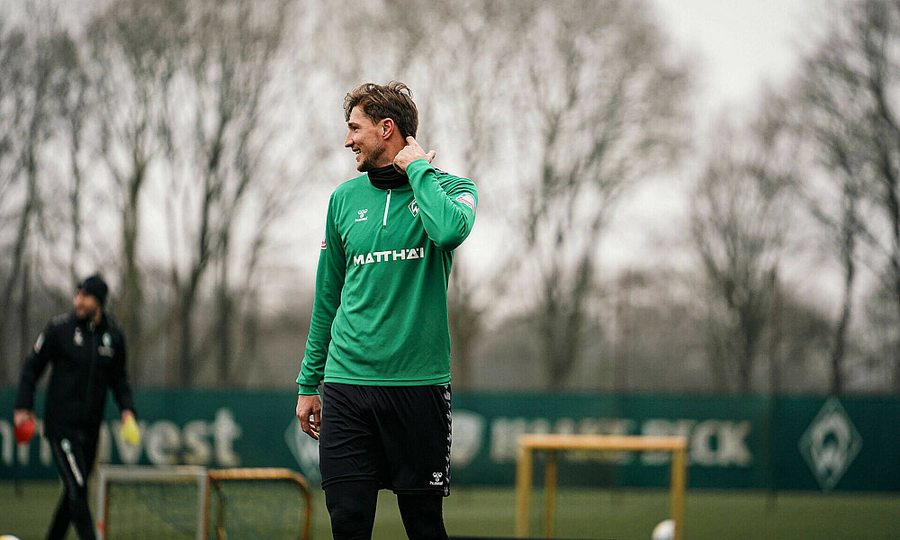 Niklas Stark auf dem Trainingsplatz. 