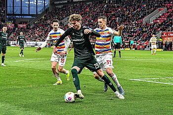 Woltemade im Zweikampf