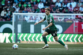 Senne Lynen will den Ball spielen.