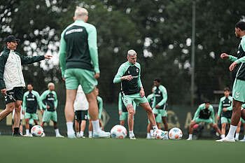 null Marvin Ducksch auf dem Trainingsplatz.