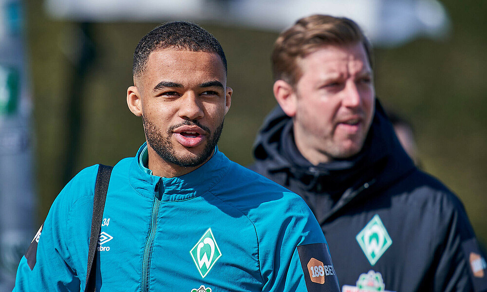 Jean-Manuel Mbom auf dem Trainingsgelände am wohninvest Weserstadion