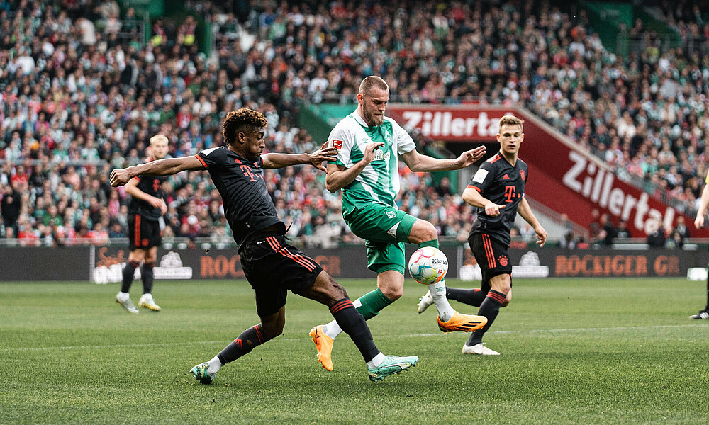 null Marvin Ducksch im Zweikampf mit Kingsley Coman.