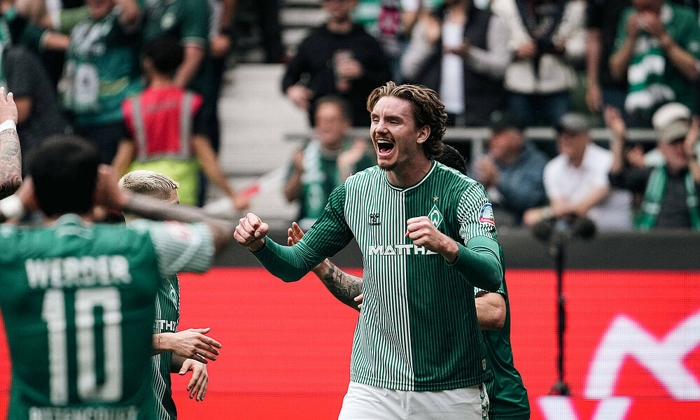 null Nick Woltemade schreit.