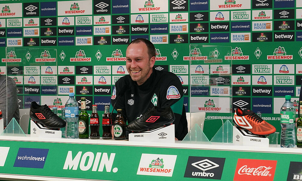 Ole Werner bei der PK