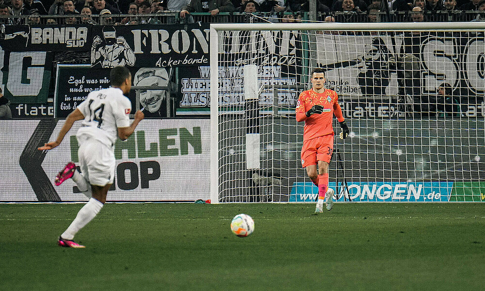 Michael Zetterer im Spiel gegen Gladbach.