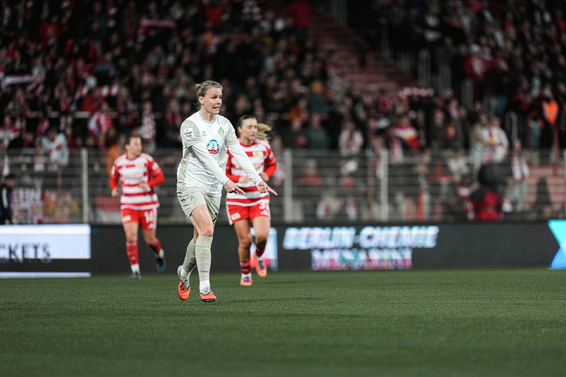 Petermann im Trikot auf dem Platz