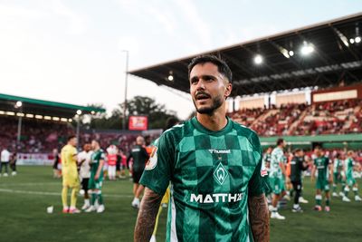 Leonardo Bittencourt auf dem Platz in Cottbus.