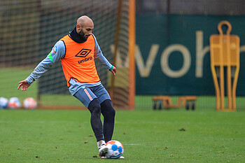 null Ömer Toprak könnte am Wochenende wieder zum Einsatz kommen