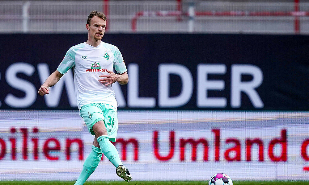 null Christian Groß etablierte sich als zentraler Spieler vor der Abwehr.