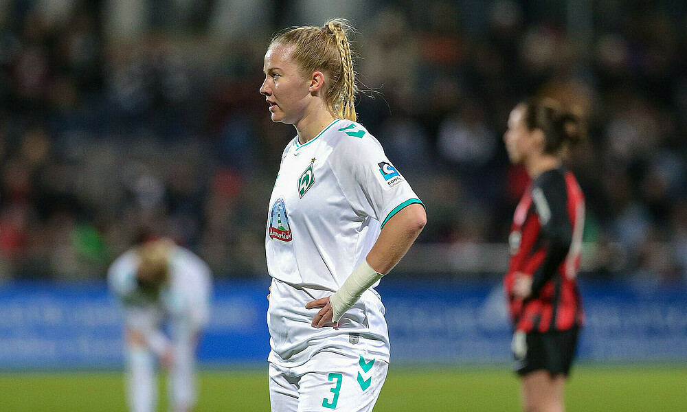 null Mathilde Janzen im Einsatz für den SV Werder.